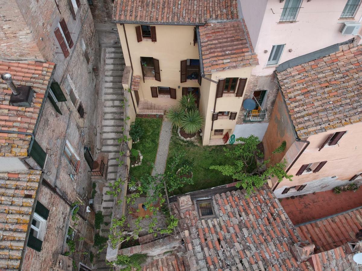 Umbrian Concierge - La Casa Dei Pellari Hotel Perugia Exterior photo